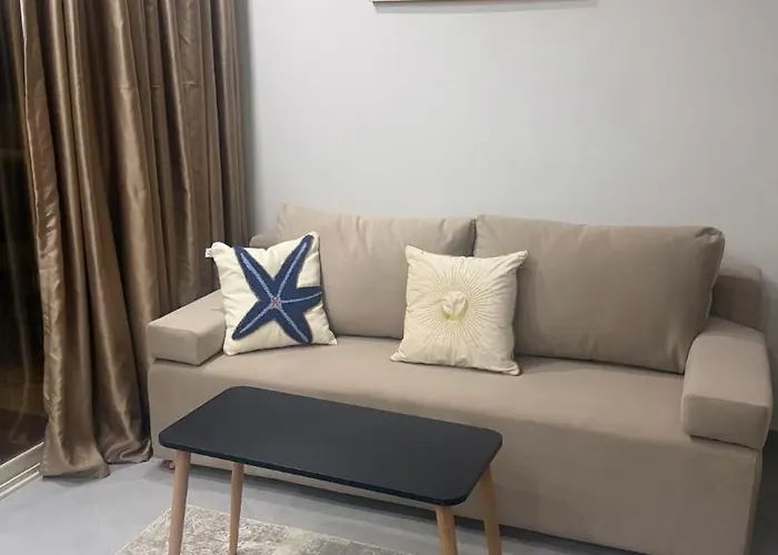Luxury Seaside View , Direct Beachfront, Red Sea, Hurghada, 54sqm Vakantiehuis *